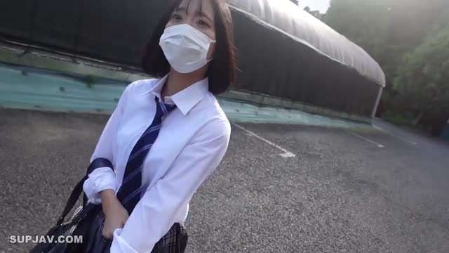 FC-4302474 清纯可爱女子校生野外中出交尾